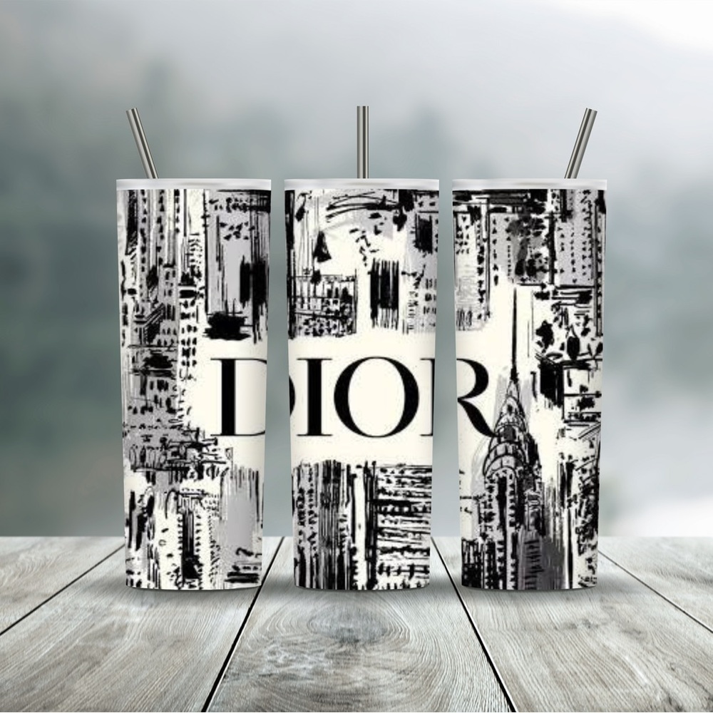 HANDMADE FASHION Insulated Tumbler